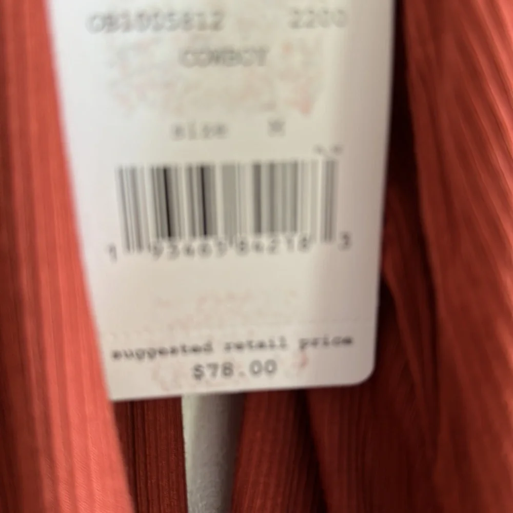 NWT, FREE PEOPLE COWBOY MED TOP in Rust color - Picture 12 of 14